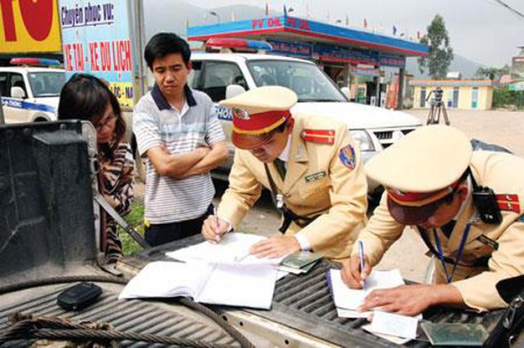 02 Lỗi Vi Phạm Giao Thông Dễ Mắc Phải Khi Cách Xa Xã Hội